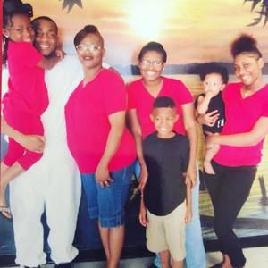 Meet your Posher, Katina